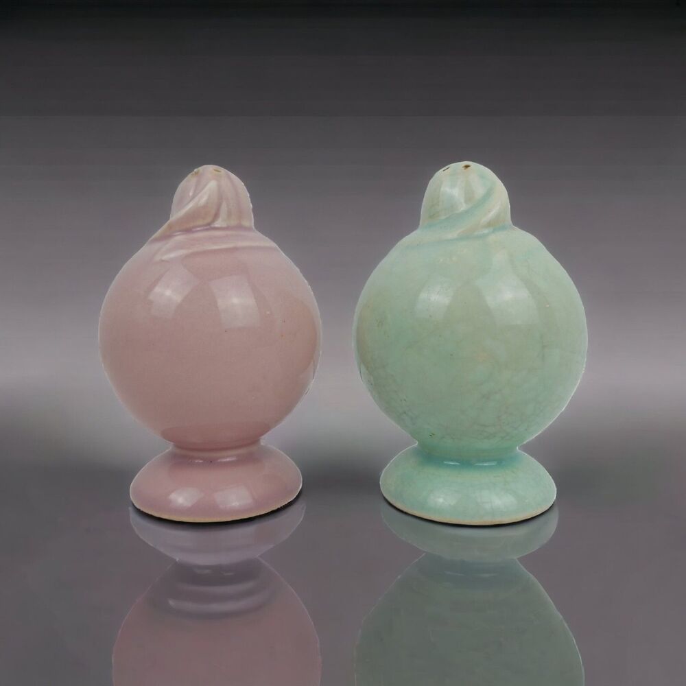 Lu-Ray Pastels Pink Turquoise Salt Pepper Shakers MCM Retro T,S&T